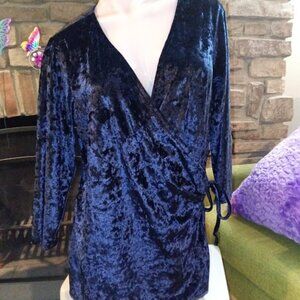 Blue velvet top